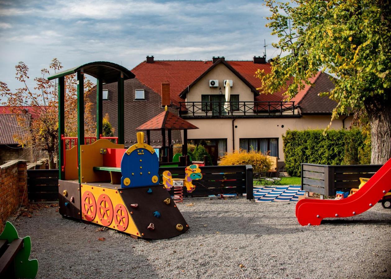 Resort Jura Крошице Екстер'єр фото